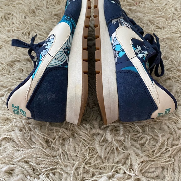 Womens Nike Air Pegasus 83 Print 725079-400 Midnight Navy/ Sail-Tide Pool Blue - Picture 7 of 9